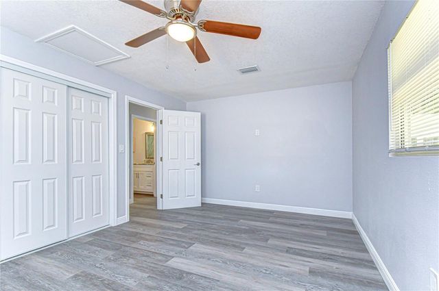 7235 15TH STREET N, St Petersburg, FL 33702