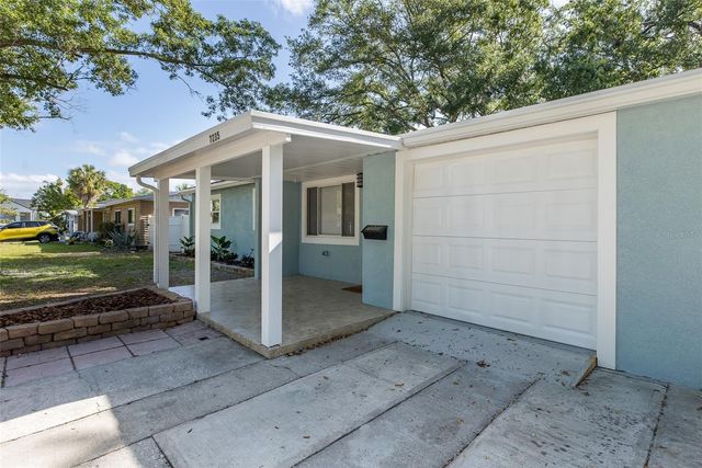 7235 15TH STREET N, St Petersburg, FL 33702