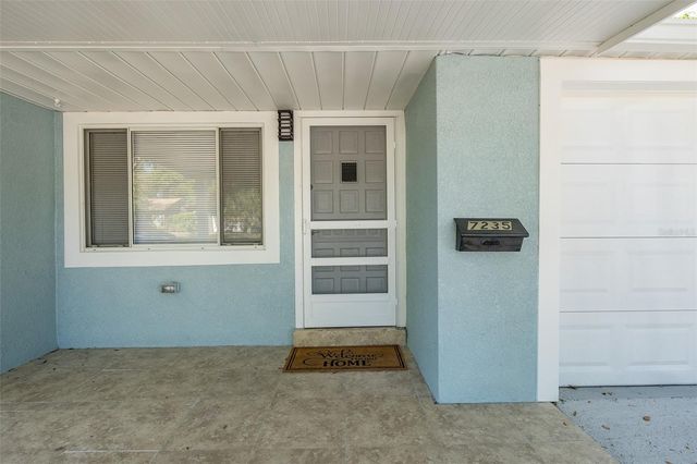 7235 15TH STREET N, St Petersburg, FL 33702