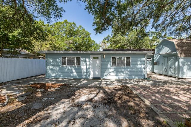 7235 15TH STREET N, St Petersburg, FL 33702