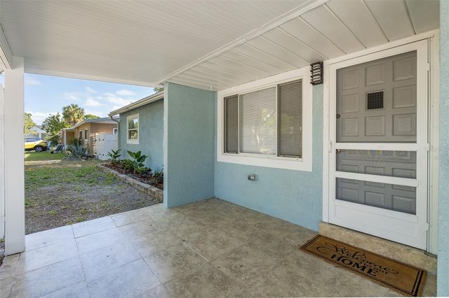 7235 15TH STREET N, St Petersburg, FL 33702