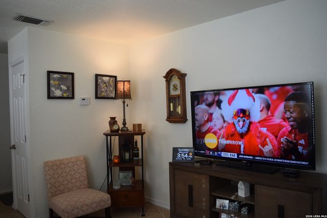 313 NELL DEANE BLVD, Schertz, TX 78154