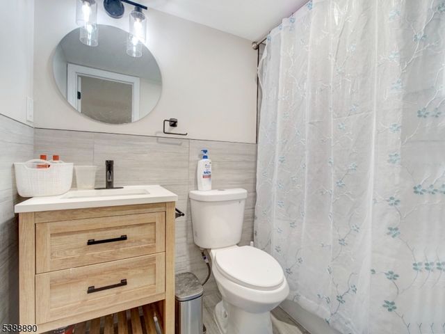 36 Orchard Pl, Irvington Twp., NJ 07111
