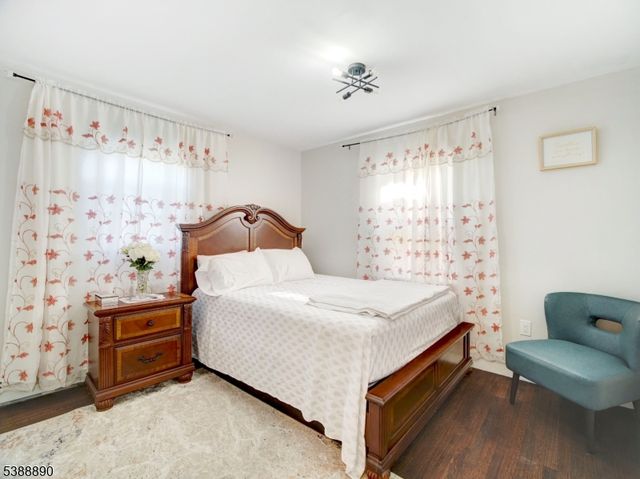 36 Orchard Pl, Irvington Twp., NJ 07111