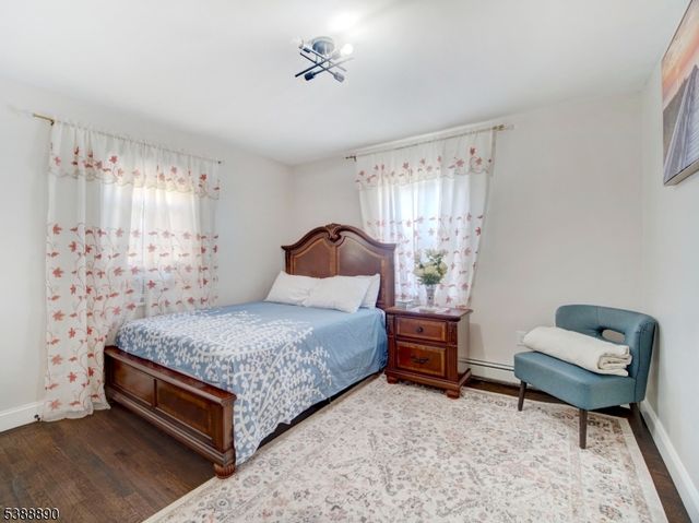 36 Orchard Pl, Irvington Twp., NJ 07111