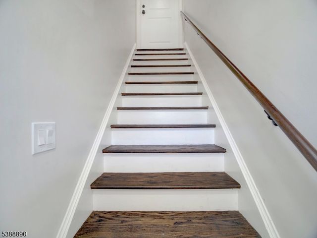 36 Orchard Pl, Irvington Twp., NJ 07111