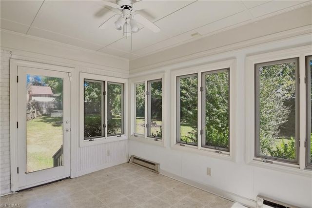 1233 Guilford College Road, Jamestown, NC 27282