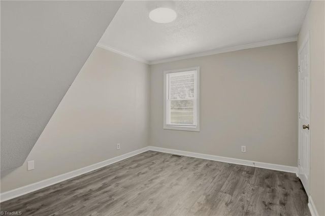 1233 Guilford College Road, Jamestown, NC 27282