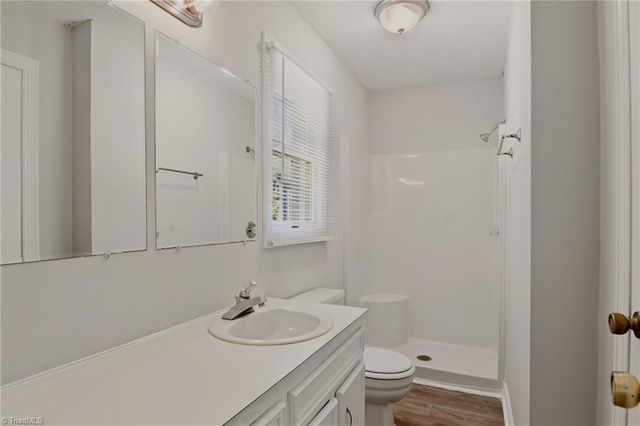 1233 Guilford College Road, Jamestown, NC 27282