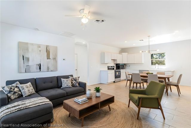 1413 Bittersweet Street, Lake Placid, FL 33852