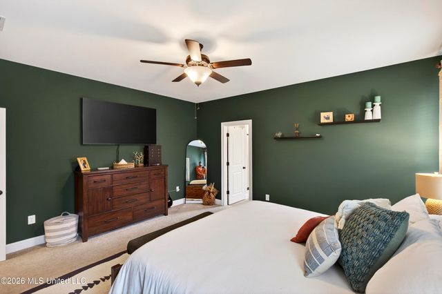 6932 Osprey Drive, Ocean Springs, MS 39564