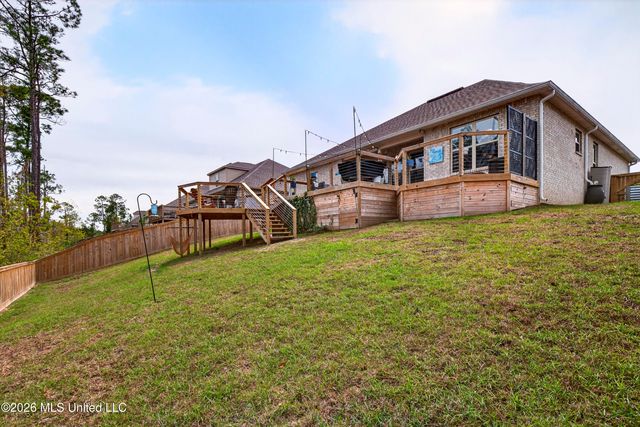 6932 Osprey Drive, Ocean Springs, MS 39564