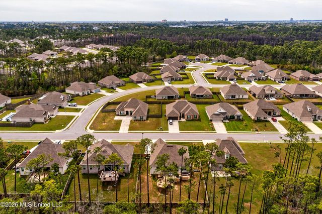 6932 Osprey Drive, Ocean Springs, MS 39564