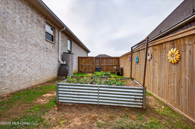 6932 Osprey Drive, Ocean Springs, MS 39564