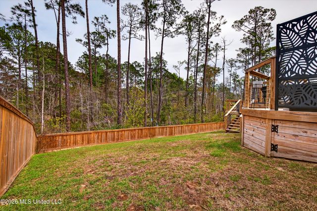 6932 Osprey Drive, Ocean Springs, MS 39564