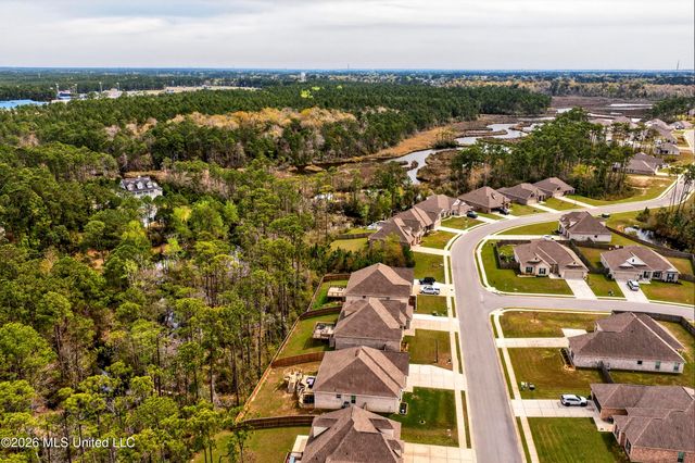 6932 Osprey Drive, Ocean Springs, MS 39564