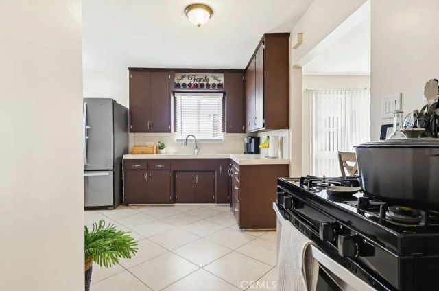 814 S Alma Street, San Pedro, CA 90731