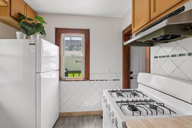 3823 Dupont Avenue N, Minneapolis, MN 55412