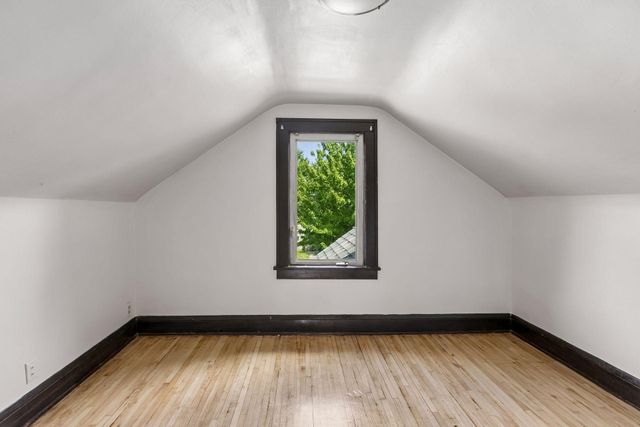 3823 Dupont Avenue N, Minneapolis, MN 55412