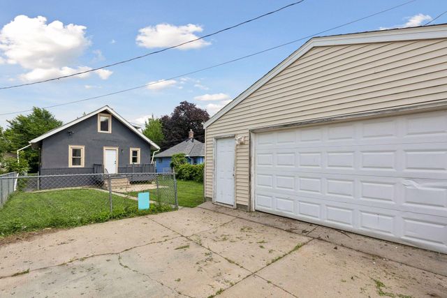 3823 Dupont Avenue N, Minneapolis, MN 55412