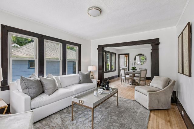 3823 Dupont Avenue N, Minneapolis, MN 55412