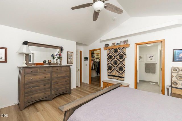 366 Springbrook Drive, Grants Pass, OR 97527
