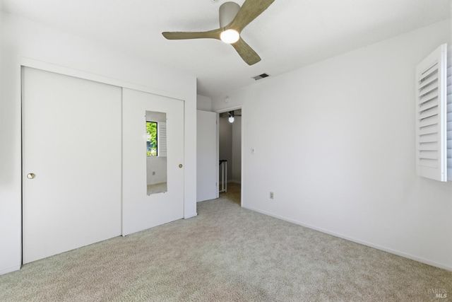 2 Village Pkwy, Napa, CA 94558