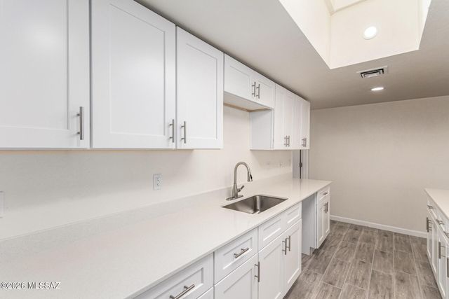 189 W Calle Del Chancero, Green Valley, AZ 85614
