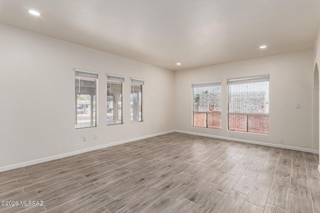 189 W Calle Del Chancero, Green Valley, AZ 85614