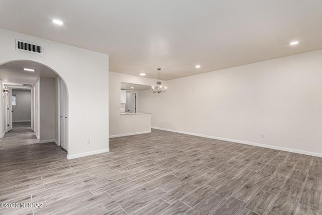 189 W Calle Del Chancero, Green Valley, AZ 85614