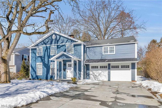 20252 Westhaven Lane, Rocky River, OH 44116