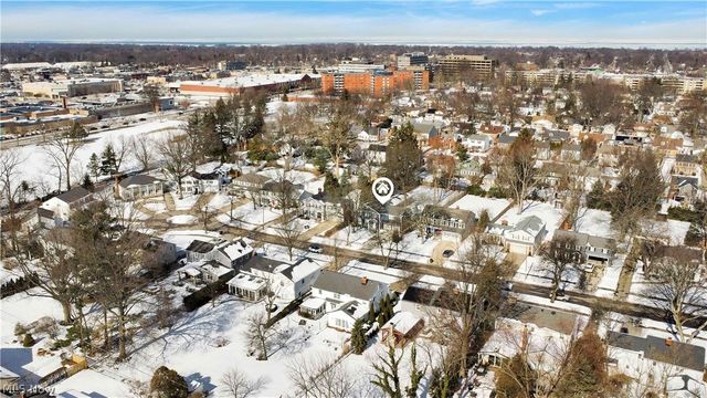 20252 Westhaven Lane, Rocky River, OH 44116