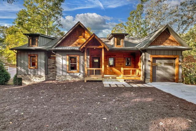 382 Pocaset Drive, Ellijay, GA 30540