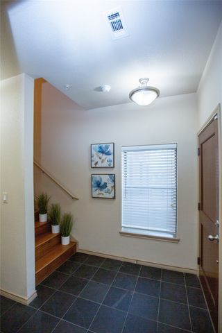 1201 Beaconsfield Lane 108, Arlington, TX 76011