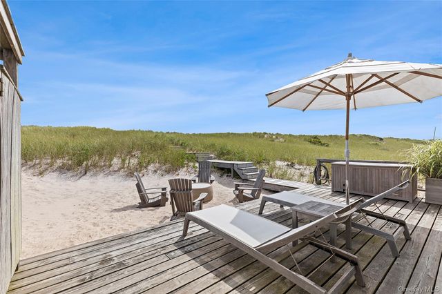 27 Dune Road, East Quogue, NY 11942