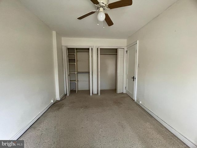811 MAIN ST, Shoemakersville, PA 19555
