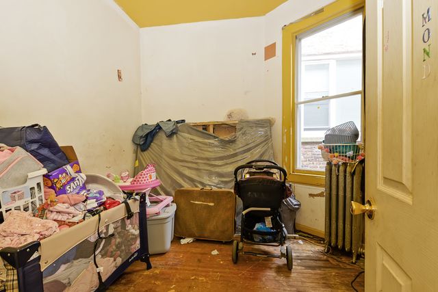 4202 W Jackson Boulevard, Chicago, IL 60624