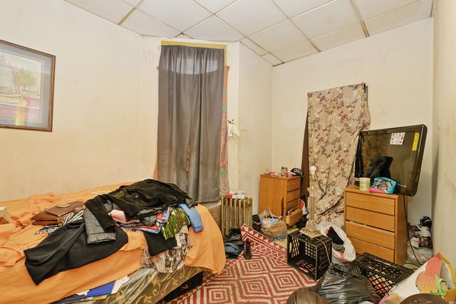 4202 W Jackson Boulevard, Chicago, IL 60624