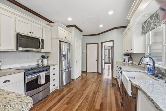 486 Saint Augustine Drive, Madison, MS 39110