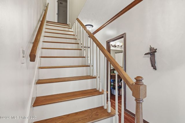 486 Saint Augustine Drive, Madison, MS 39110