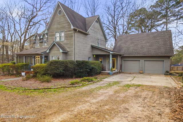 486 Saint Augustine Drive, Madison, MS 39110