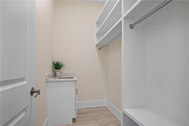 2415 Rugby Avenue, Atlanta, GA 30337