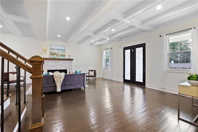 2415 Rugby Avenue, Atlanta, GA 30337