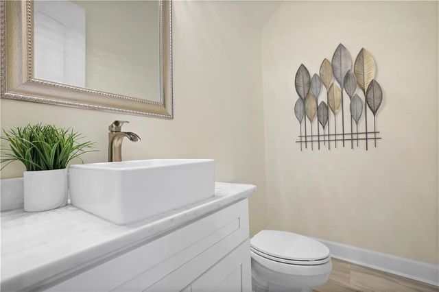 2415 Rugby Avenue, Atlanta, GA 30337