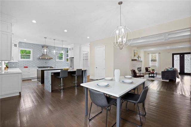 2415 Rugby Avenue, Atlanta, GA 30337