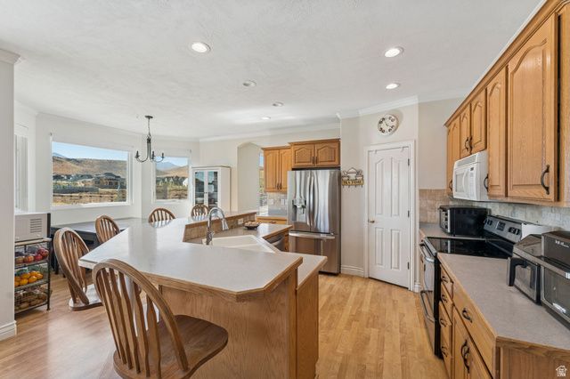 9839 N TIMP DR, Eagle Mountain, UT 84005