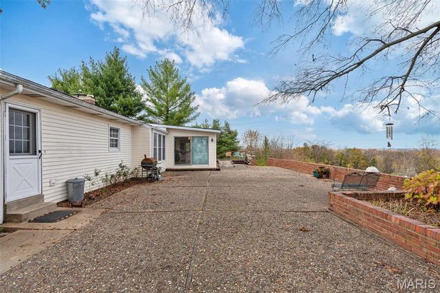 2872 Highway A, Washington, MO 63090