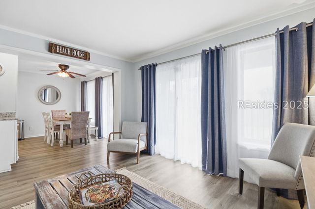 40 Folly Field Road 138, Hilton Head Island, SC 29928