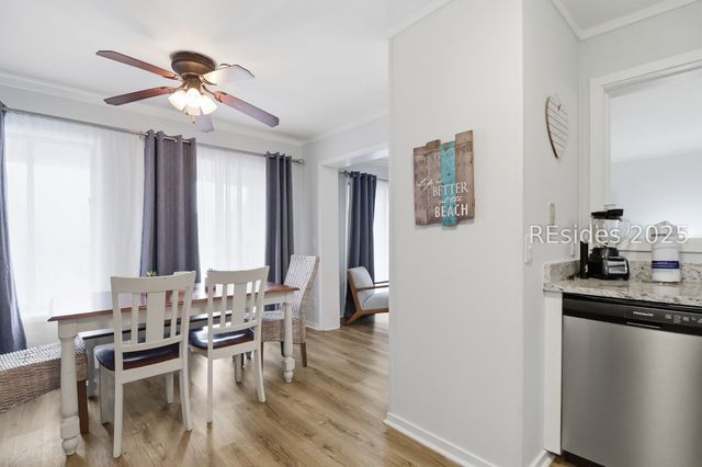 40 Folly Field Road 138, Hilton Head Island, SC 29928