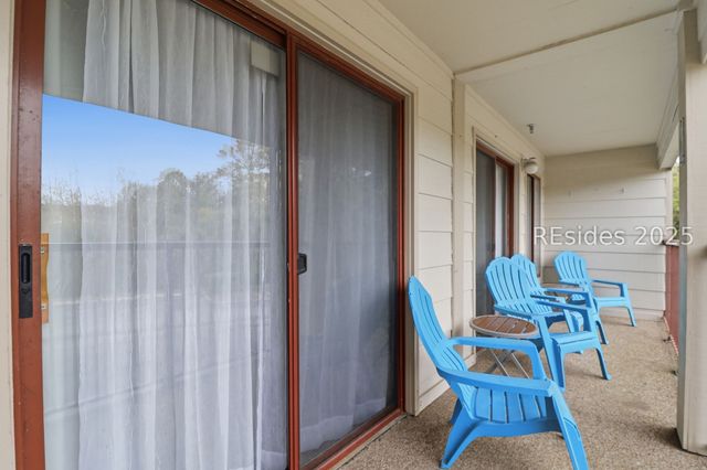 40 Folly Field Road 138, Hilton Head Island, SC 29928